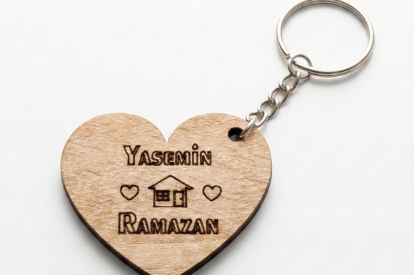 Tahtagurusu Kişiye Özel İsimli Ahşap Kalp Anahtarlık - 4mm MDF (5x4,5 cm) Tahtagurusu Kişiye Özel İsimli Ahşap Kalp Anahtarlık - 4mm MDF (5x4,5 cm)